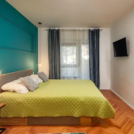 Jelena Hotel